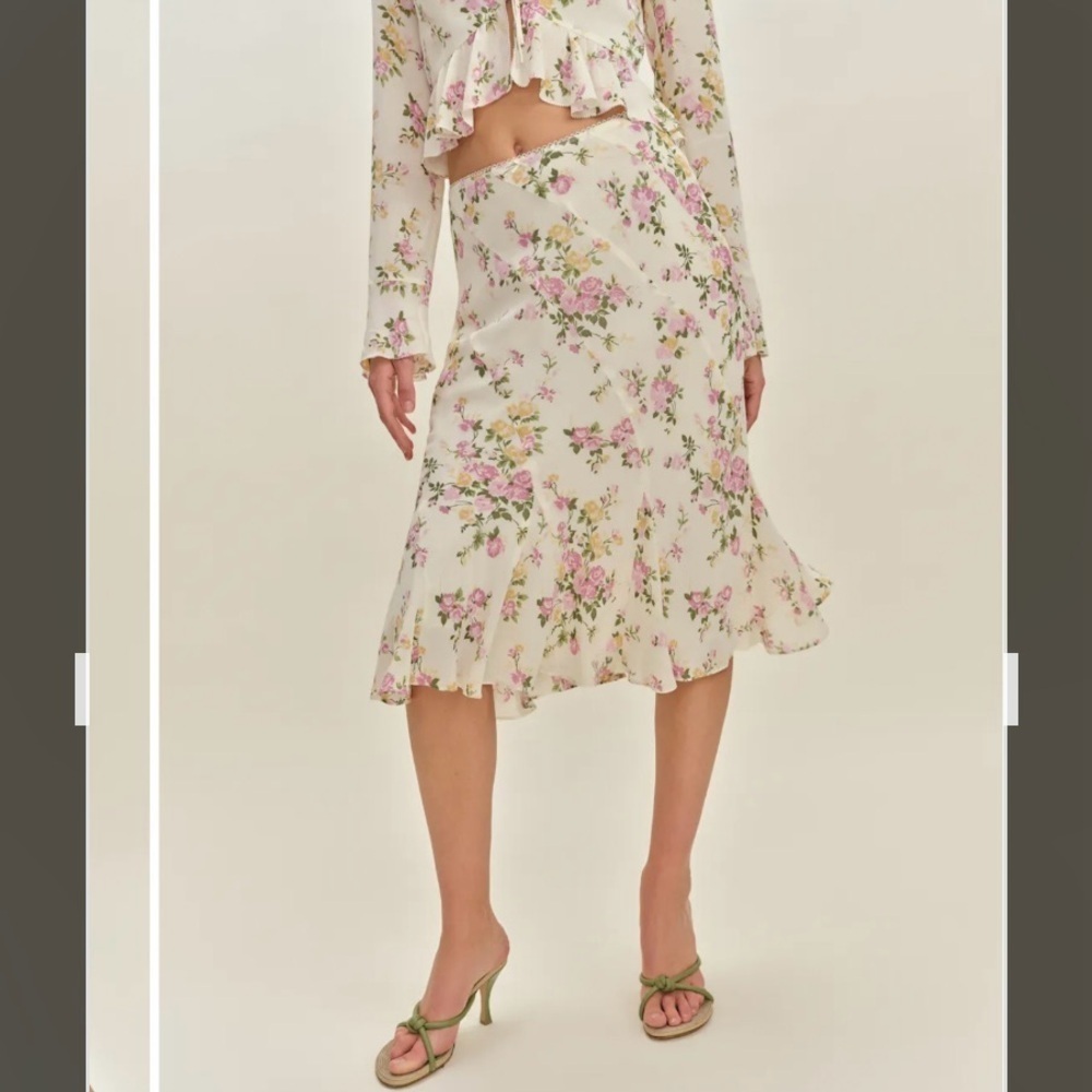 Reformation Julie Two Piece long sleeve top w/ matching midi skirt in Posy Sz 4 - Picture 6 of 16